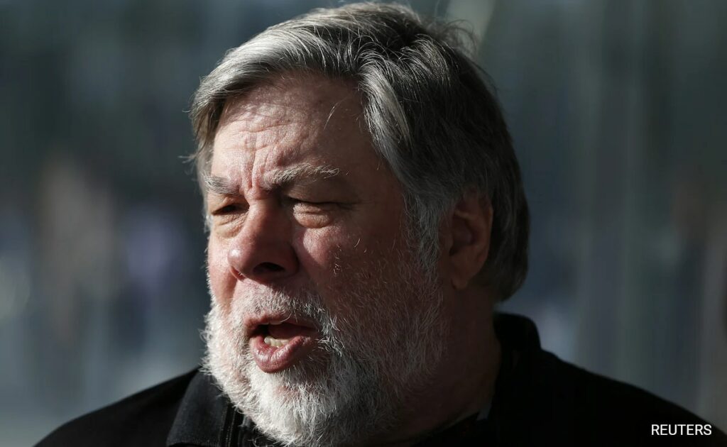 O cofundador da Apple, Steve Wozniak, hospitalizado no México devido a um possível derrame: relatório
