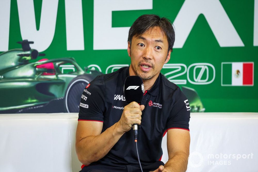 Ayao Komatsu, engenheiro-chefe da Haas Formula 1 Team, na conferência de imprensa dos diretores da equipe
