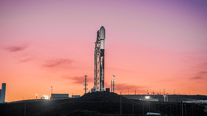 SpaceX lança foguete Falcon 9 no voo Starlink ao pôr do sol da Base da Força Espacial de Vandenberg - Spaceflight Now