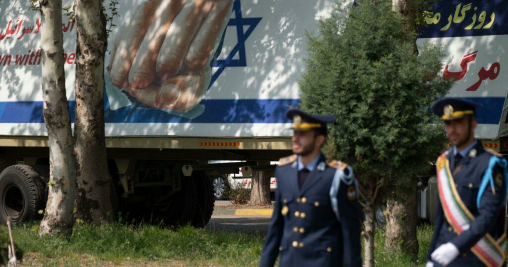 Autoridades dos EUA confirmam que um míssil israelense atingiu o Irã