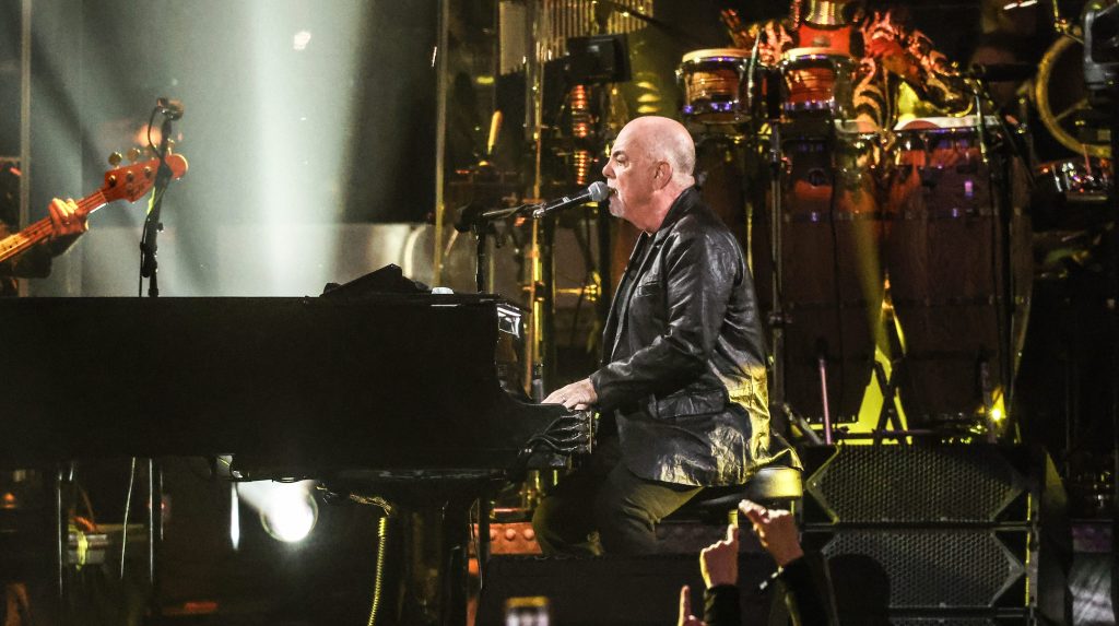 Billy Joel se apresenta em seu 100º show no Madison Square Garden