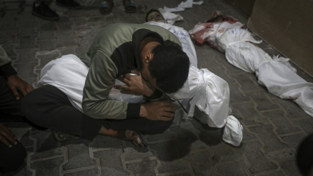 Um ataque aéreo israelense no sul da Faixa de Gaza matou pelo menos 9 palestinos em Rafah, incluindo 6 crianças.
